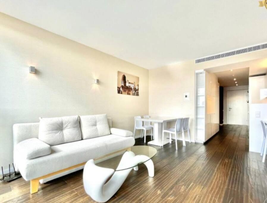 Eurovea Cozy Studio Apartment Bratislava Exterior foto